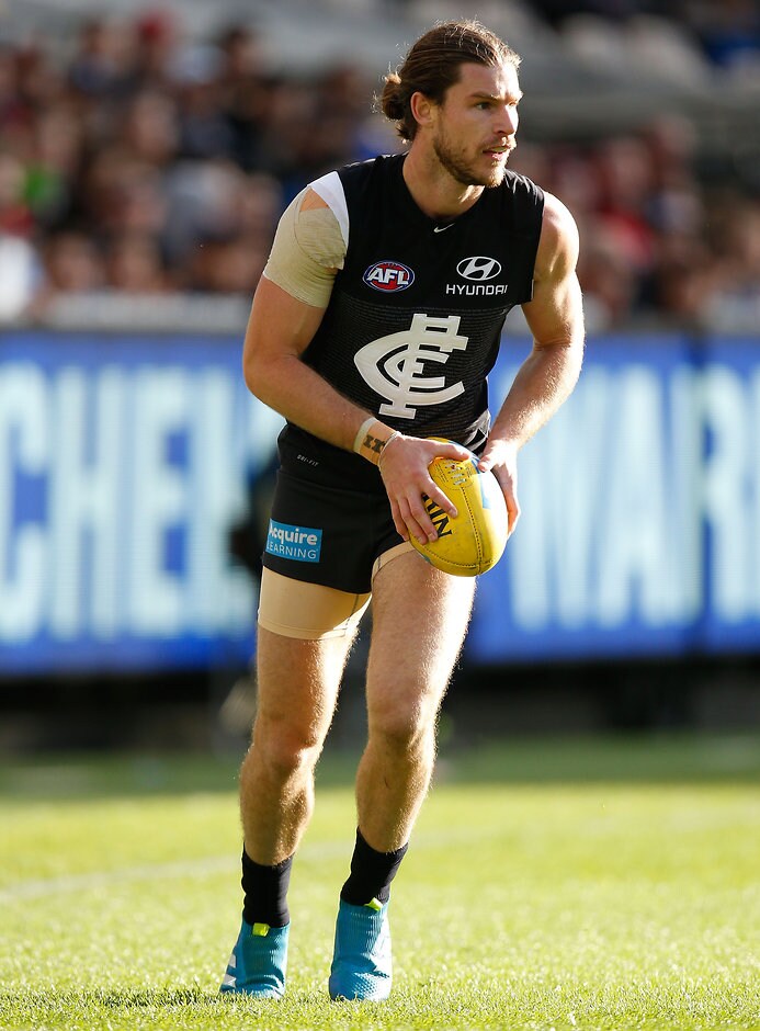 AFL 2016 Rd 06 - Carlton v Essendon MELBOURNE, AUSTRALIA - MAY 1: Bryce Gibbs of the Blues in action during the 2016 AFL Round 06 match between the Carlton Blues and the Essendon Bombers at the Melbourne Cricket Ground, Melbourne on May 1, 2016. (Photo by Michael Willson/AFL Media)